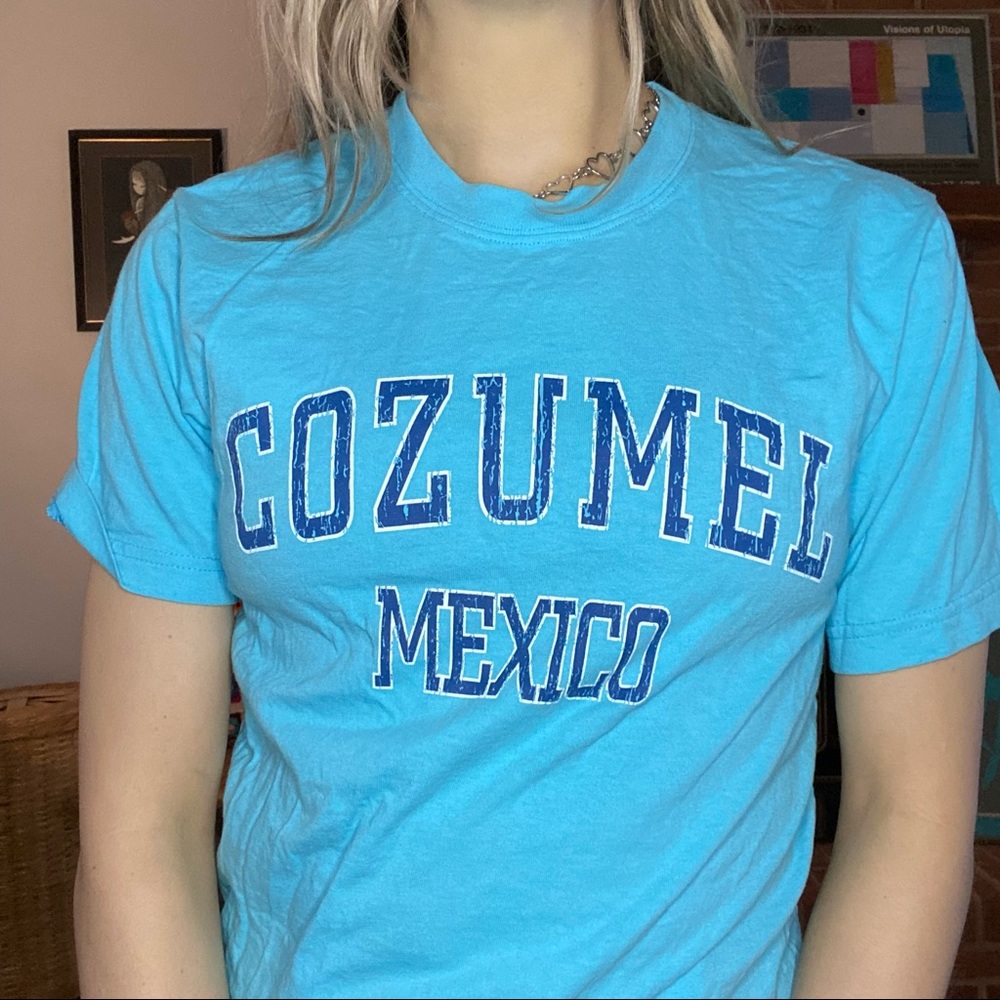 Vintage Y2K Cozumel Mexico Tourist Location Tee Le Best Neon Turquoise